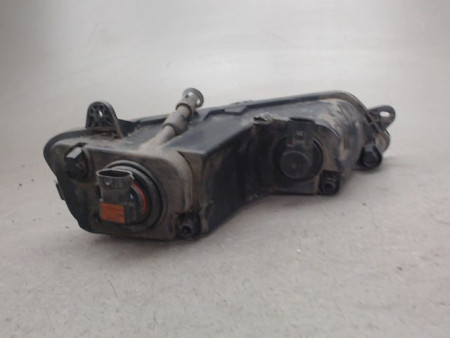 PHARE ANTIBROUILLARD AVANT DROIT VOLKSWAGEN PASSAT