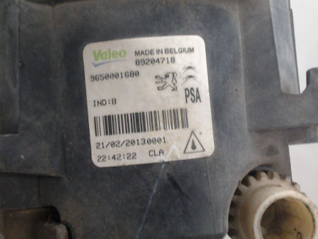 PHARE ANTIBROUILLARD AVANT DROIT PEUGEOT 307