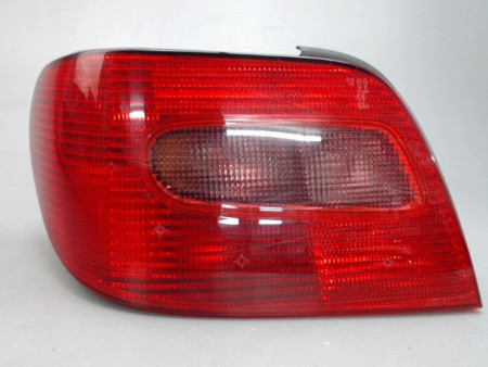 FEU ARRIERE GAUCHE  CITROEN XSARA