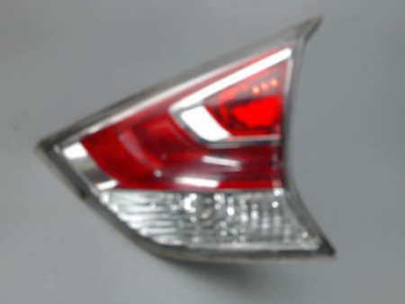 FEU ARRIERE INTERIEUR DROIT NISSAN X-TRAIL