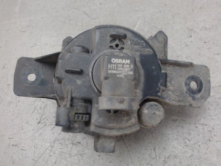 PHARE ANTIBROUILLARD AVANT DROIT RENAULT CLIO