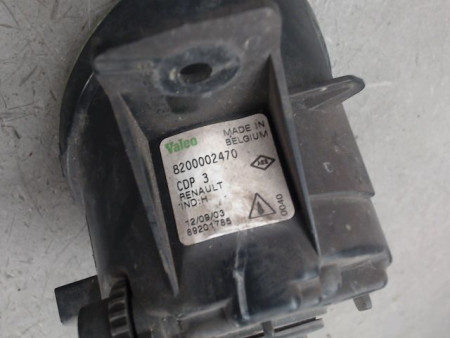 PHARE ANTIBROUILLARD AVANT DROIT RENAULT CLIO