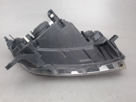 PHARE GAUCHE DACIA SANDERO