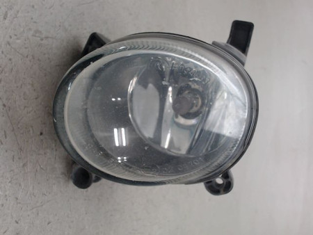 PHARE ANTIBROUILLARD AVANT GAUCHE AUDI A4