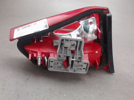 FEU ARRIERE INTERIEUR DROIT AUDI A4