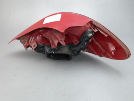 FEU ARRIERE GAUCHE  PEUGEOT 207