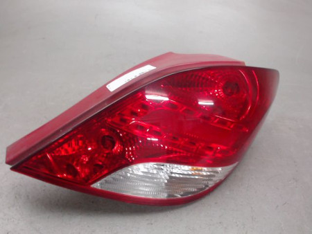 FEU ARRIERE DROIT PEUGEOT 207