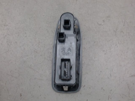 COMMANDE LEVE-GLACE PORTE AVG PEUGEOT 2008