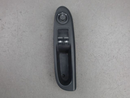 COMMANDE LEVE-GLACE PORTE AVG RENAULT CLIO