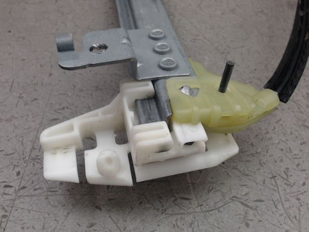MECANISME LEVE-GLACE AVANT GAUCHE CITROEN XSARA