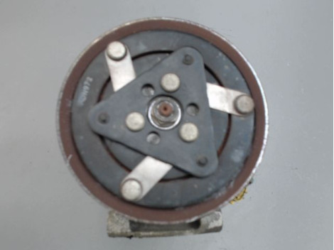 COMPRESSEUR AIR CONDITIONNE PEUGEOT 207