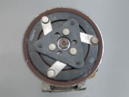 COMPRESSEUR AIR CONDITIONNE PEUGEOT 207
