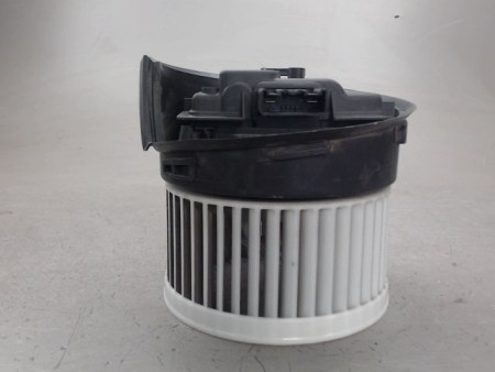 MOTEUR VENTILATEUR CHAUFFAGE PEUGEOT 407