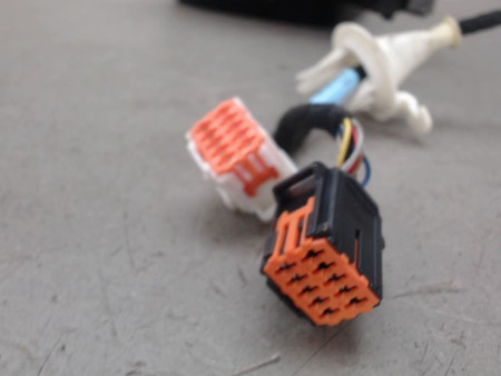 RETROVISEUR EXTERIEUR ELECTRIQUE GAUCHE CITROEN C4