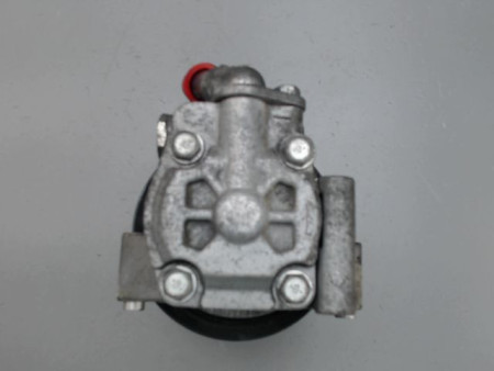 POMPE DIRECTION ASSISTEE FORD MONDEO