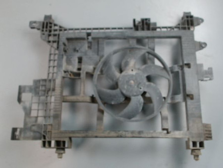 MOTEUR VENTILATEUR RADIATEUR DACIA DUSTER