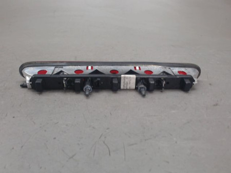 FEUX STOP SUPPLEMENTAIRE PEUGEOT 206