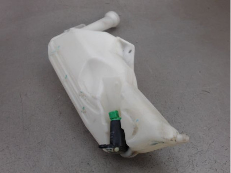 RESERVOIR LAVE-GLACE AVANT PEUGEOT 206