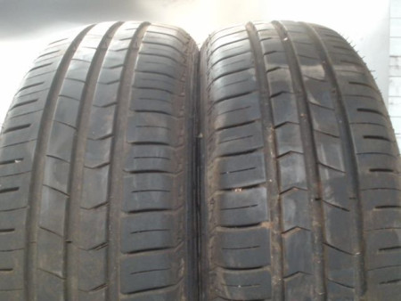 Paire de pneus TRACMAX X-PRIVILO TX2 175 60 15 81 V