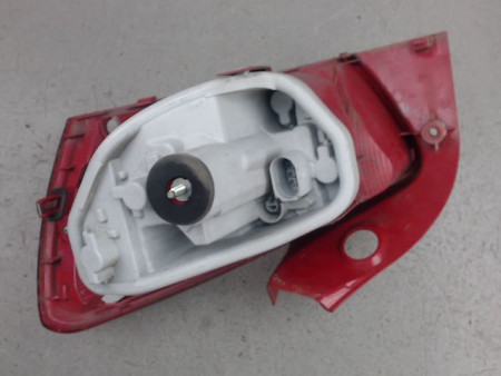 FEU ARRIERE GAUCHE  SEAT IBIZA
