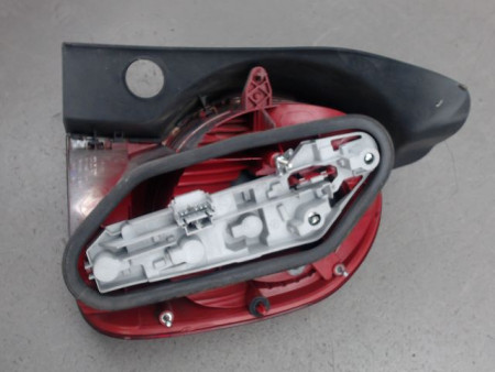 FEU ARRIERE GAUCHE  RENAULT MODUS