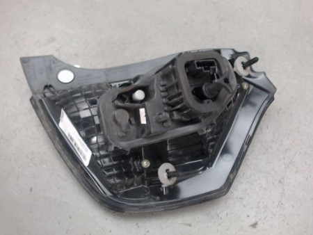 FEU ARRIERE GAUCHE  RENAULT TWINGO