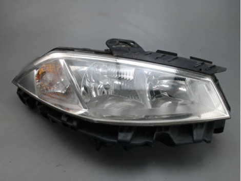PHARE DROIT RENAULT MEGANE