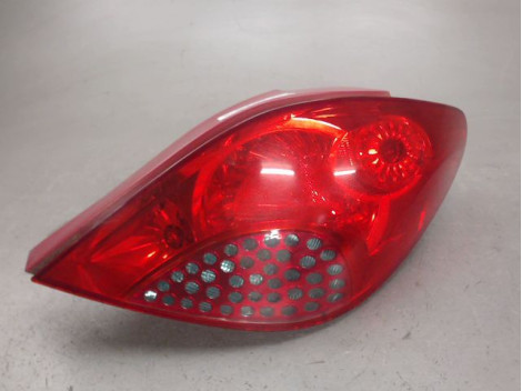 FEU ARRIERE DROIT PEUGEOT 207