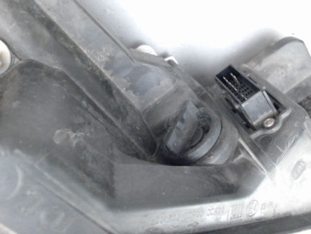 PHARE DROIT PEUGEOT 407