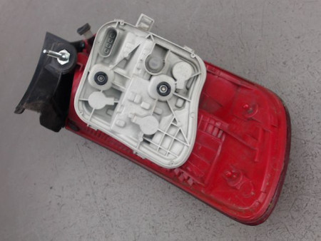 FEU ARRIERE DROIT AUDI A3