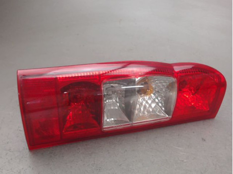 FEU ARRIERE GAUCHE  FORD TRANSIT