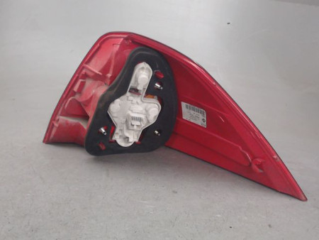 FEU ARRIERE GAUCHE  RENAULT MEGANE