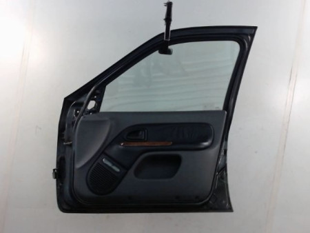 PORTE AVANT DROIT RENAULT CLIO