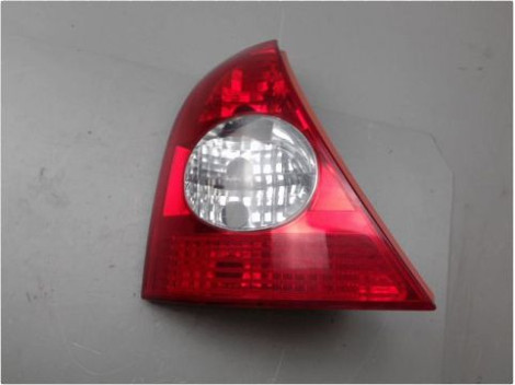 FEU ARRIERE GAUCHE  RENAULT CLIO