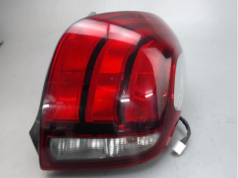 FEU ARRIERE DROIT PEUGEOT 108