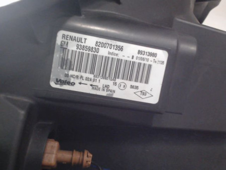 PHARE DROIT RENAULT TRAFIC