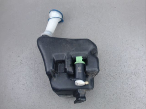 RESERVOIR LAVE-GLACE AVANT PEUGEOT 106