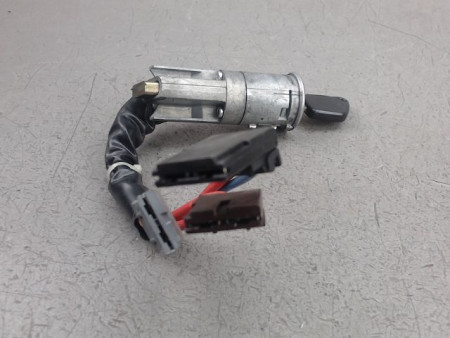 ANTIVOL DE DIRECTION PEUGEOT 106
