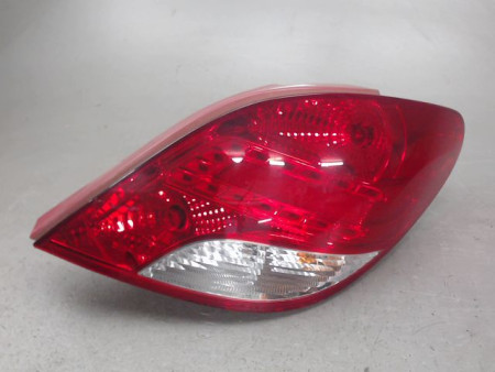 FEU ARRIERE DROIT PEUGEOT 207