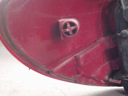FEU ARRIERE DROIT PEUGEOT 207