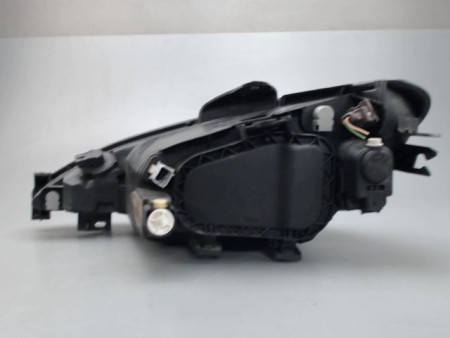 PHARE DROIT PEUGEOT 206