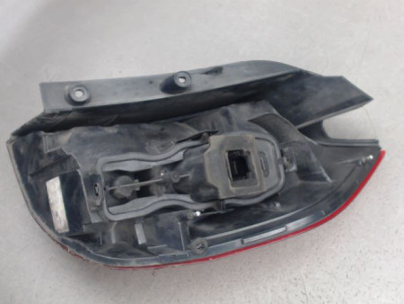 FEU ARRIERE GAUCHE  RENAULT MEGANE