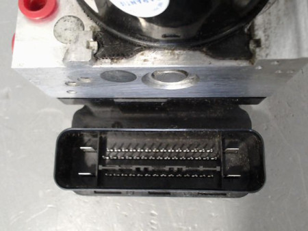 UNITE HYDRAULIQUE ABS FORD B-MAX