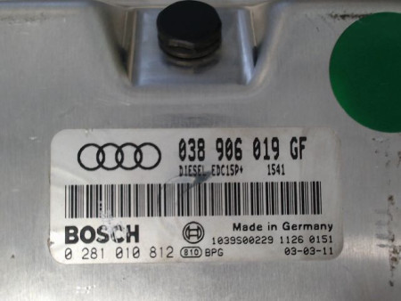 CALCULATEUR MOTEUR AUDI A6