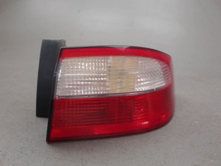 FEU ARRIERE DROIT RENAULT LAGUNA