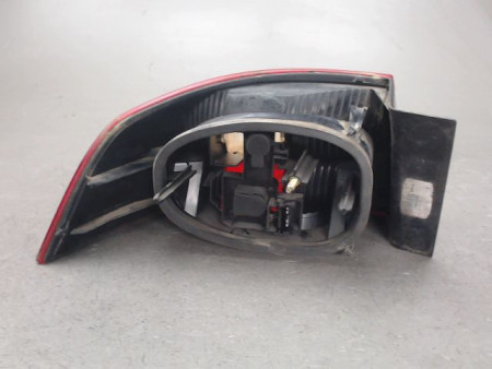 FEU ARRIERE DROIT RENAULT LAGUNA