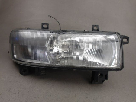 PHARE DROIT RENAULT MASTER