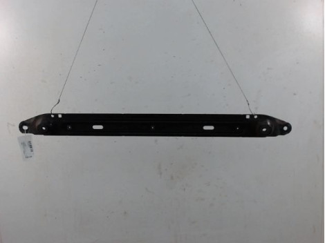 TRAVERSE INFERIEURE ARMATURE AVANT CITROEN C4