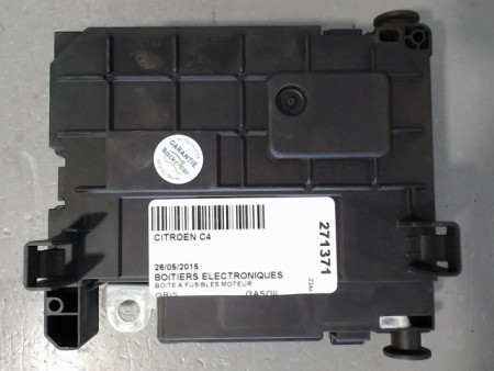 BOITE A FUSIBLES CITROEN C4