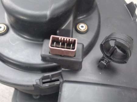 MOTEUR VENTILATEUR CHAUFFAGE PEUGEOT 106